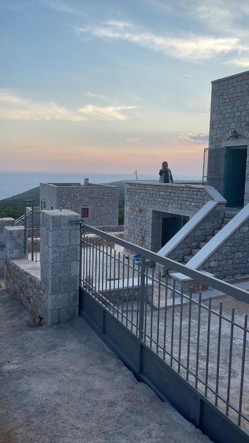 Sugar Stone House 2 Apartment Pírgos Dhiroú Bagian luar foto