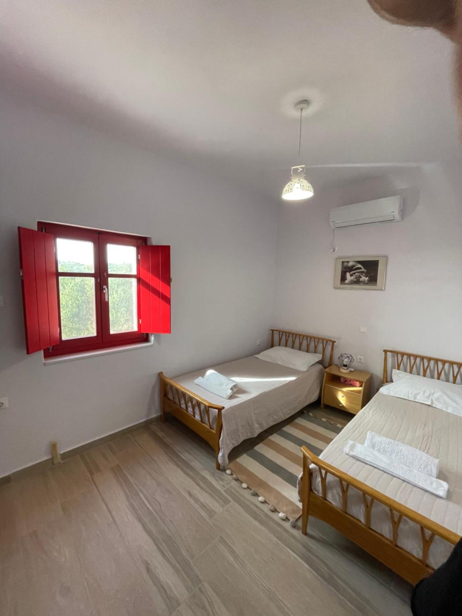 Sugar Stone House 2 Apartment Pírgos Dhiroú Bagian luar foto