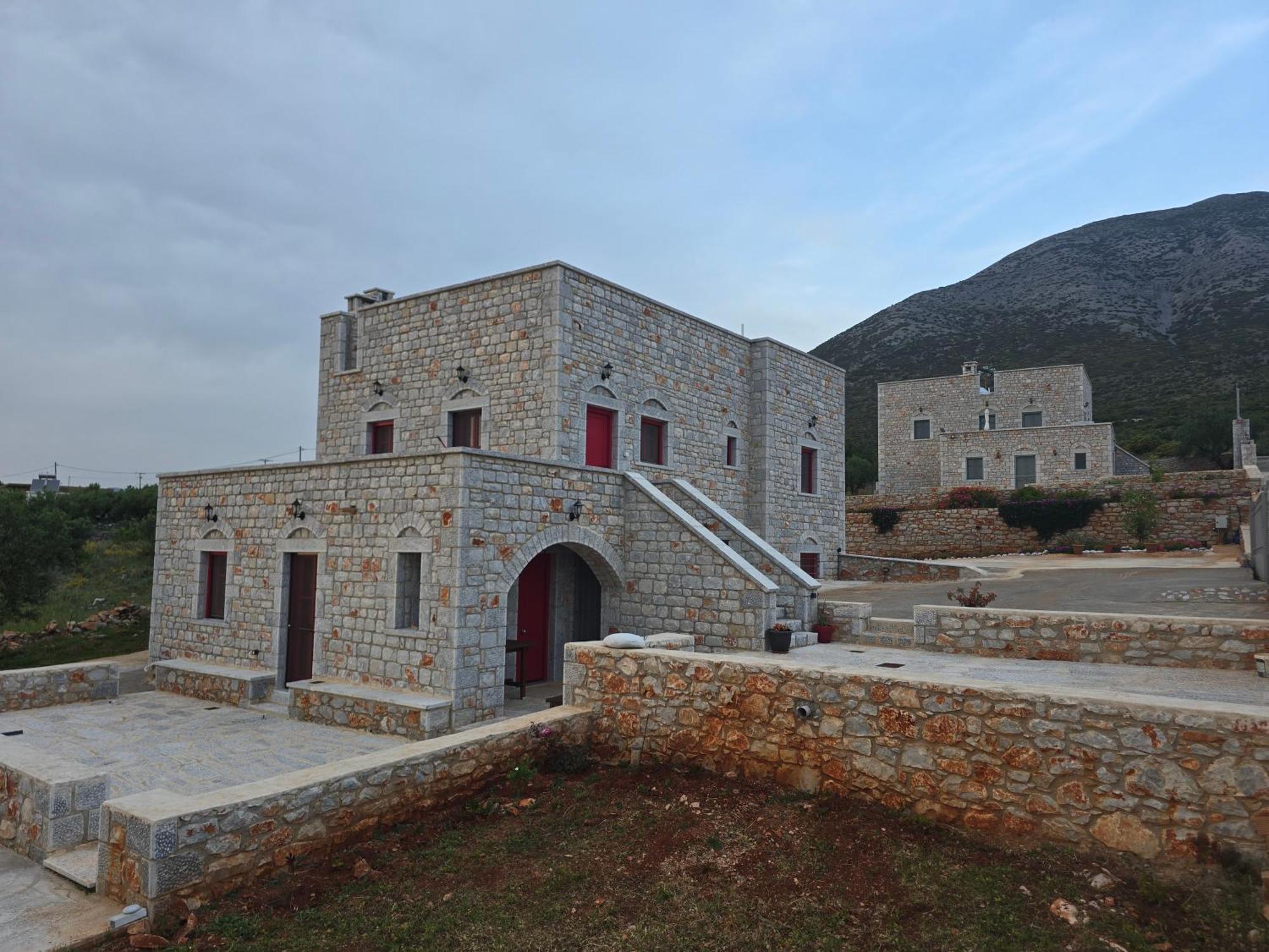 Sugar Stone House 2 Apartment Pírgos Dhiroú Bagian luar foto